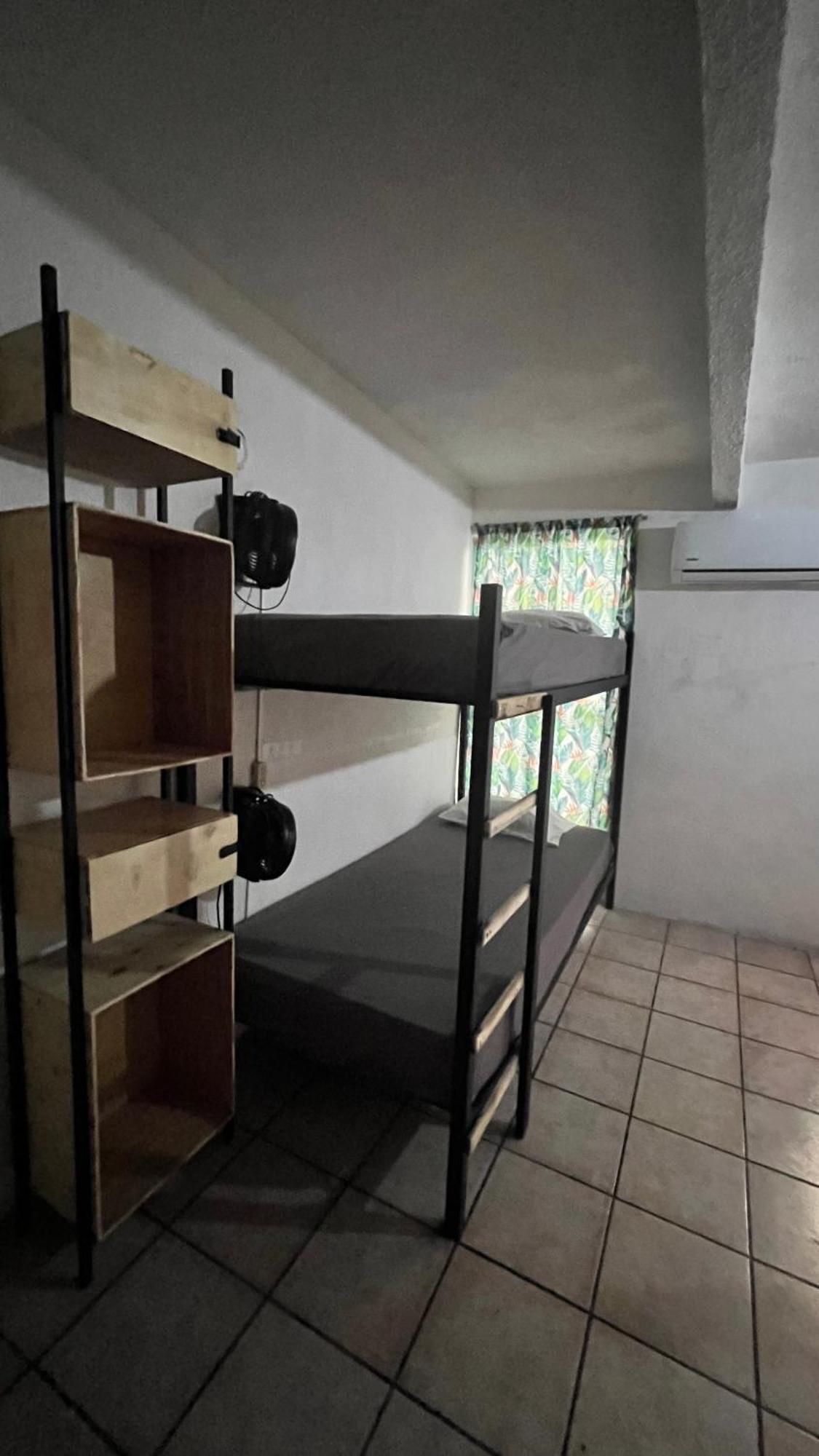 Nomadas Hostel Ла-Пас Экстерьер фото
